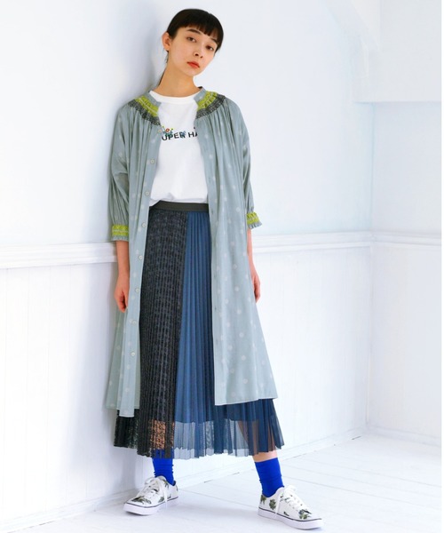 セール スモッキング刺しゅうドットワンピース 前開き ワンピース Super ワンピース Hakka スーパーハッカ のファッション