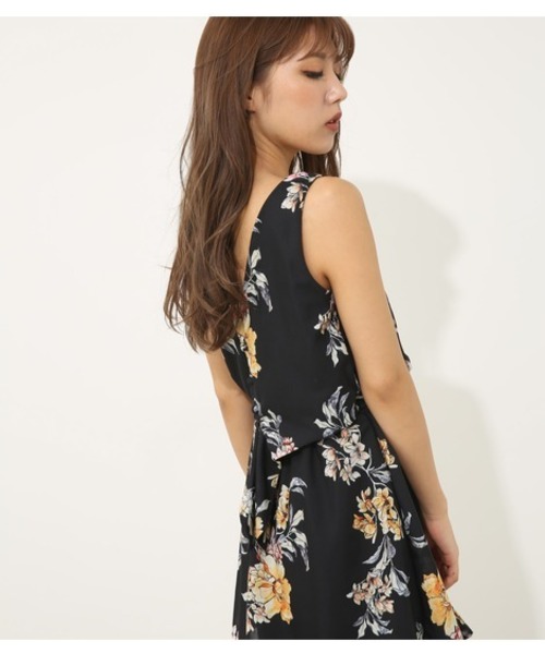 セール Flower Petal ワンピース Flower Backリボンop ワンピース Rienda リエンダ のファッション