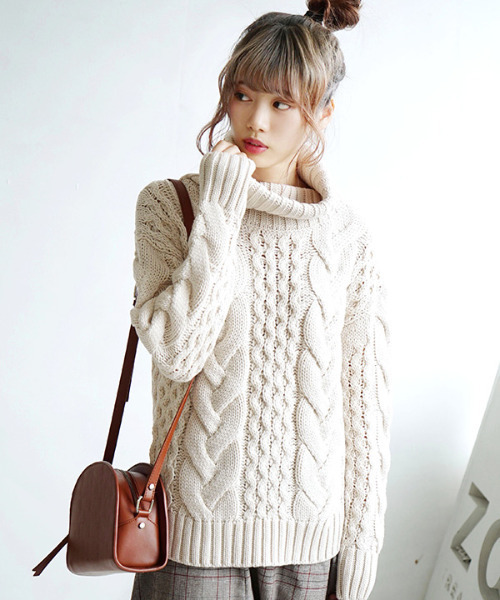 マロンざっくりニット ビッグ ビッグ プルオーバー ニット セーター Zootie ズーティー のファッション トップス タートルネック