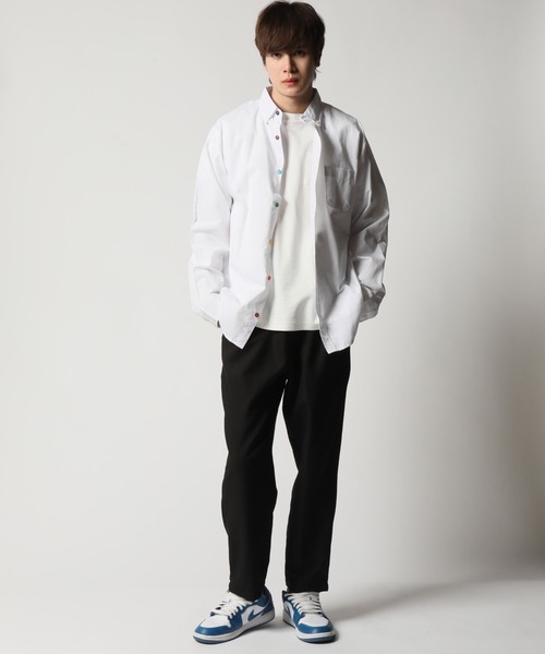 ARCADE(アーケード)の「ボタンダウン オックスフォードシャツ/選べるマルチ釦&ノーマル釦(シャツ/ブラウス・メンズ・ブラック系1/ネイビー系1/サックスブルー系1/サックスブルー系2/ホワイト系1/ホワイト系2/ブラック系2/ネイビー系2・M/L/LL)」の10枚目の写真