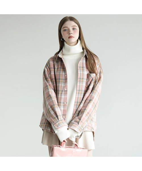AVANDRESS(アバンドレス )の「ストロベリーオーバーサイズチェックシャツ(シャツ/ブラウス・レディース・その他・F)」の1枚目の写真