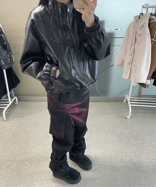 THE GREEN LAB（ザグリーンラボ）の「フェイクレザー ハイネック ジッパーディテール ジャケット [ブラック]（ライダースジャケット・レディース・その他・FREE）」の5枚目の写真