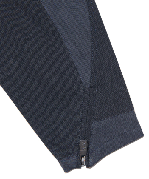 NOMANUAL(NOMANUAL)の「MULTI LINE MOTO JACKET - DARK NAVY(ナイロンジャケット・レディース・その他・SMALL/MEDIUM/LARGE)」の8枚目の写真