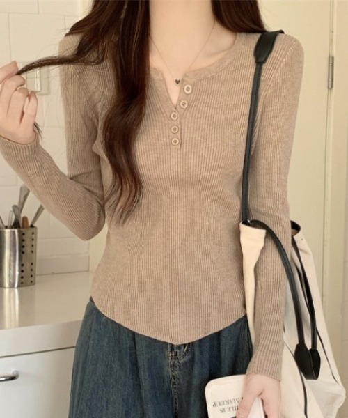 yuue' ( wear )(ユーイ)の「ヘンリーネック長袖リブニット(ニット/セーター・レディース・アイボリー/ブラック/グレー/ホワイト/ベージュ・FREE)」の5枚目の写真