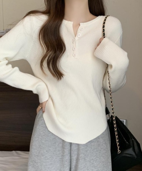 yuue' ( wear )(ユーイ)の「ヘンリーネック長袖リブニット(ニット/セーター・レディース・アイボリー/ブラック/グレー/ホワイト/ベージュ・FREE)」の2枚目の写真