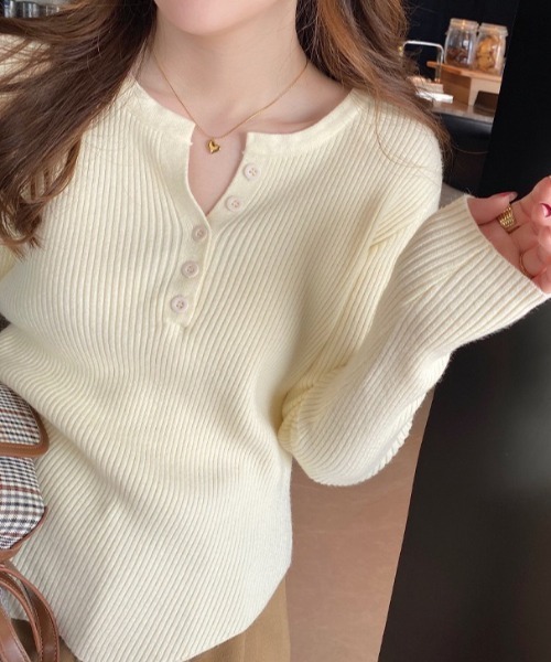 yuue' ( wear )(ユーイ)の「ヘンリーネック長袖リブニット(ニット/セーター・レディース・アイボリー/ブラック/グレー/ホワイト/ベージュ・FREE)」の16枚目の写真
