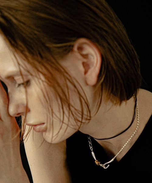 LAPUIS(ラピュイ)の「LAPUIS(ラピュイ) Flow Coil choker(チョーカー・レディース・マルチ/ゴールド・FREE)」の8枚目の写真