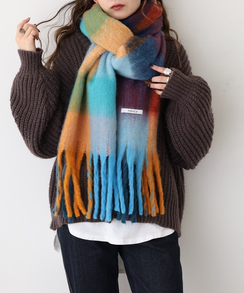 FUNALIVE（ファンアライブ）の「グラデーションブロックチェックストール（ストール/ショール・レディース・ベージュ/カーキ/ブルー・FREE）」の3枚目の写真
