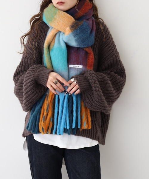 FUNALIVE（ファンアライブ）の「グラデーションブロックチェックストール（ストール/ショール・レディース・ベージュ/カーキ/ブルー・FREE）」の12枚目の写真