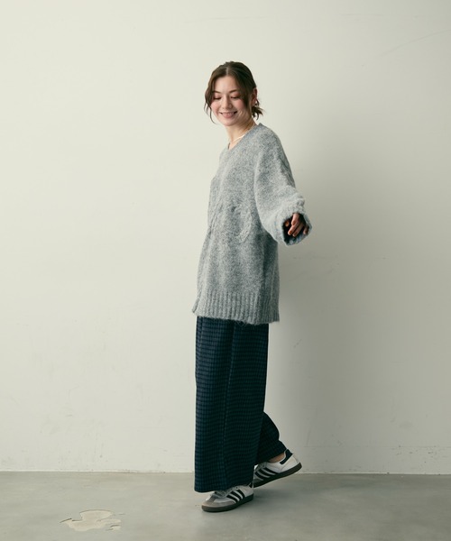 Lunea（ルネア）の「【裏起毛】チェック柄タックワイドパンツ（その他パンツ・レディース・グレー/ネイビー・M/L）」の17枚目の写真