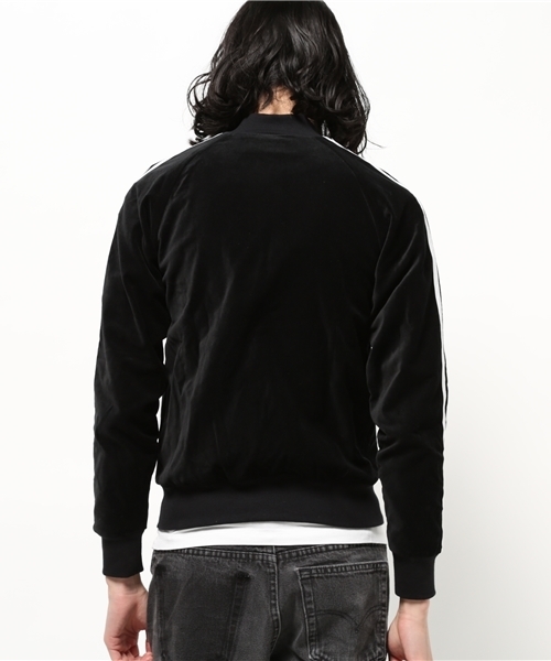 adidas（アディダス）の「【adidas】VELOUR TRACKSUIT（ブルゾン・メンズ・ブラック・X-SMALL/SMALL）」の3枚目の写真