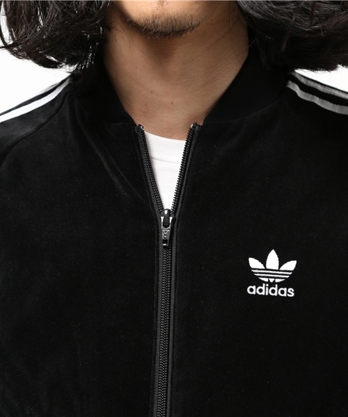 adidas（アディダス）の「【adidas】VELOUR TRACKSUIT（ブルゾン・メンズ・ブラック・X-SMALL/SMALL）」の5枚目の写真