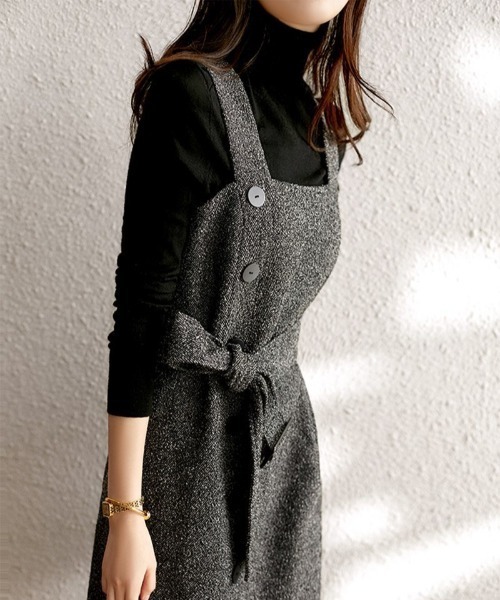 deux amour（ドゥーザムール）の「ベルト付きアシメデザインジャンスカ（ジャンパースカート・レディース・チャコールグレー・FREE）」の6枚目の写真