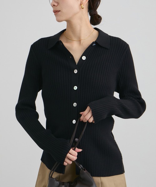 SALON adam et rope'（サロン アダム エ ロペ）の「コットンシルクカシミアリブポロカーディガン（カーディガン/ボレロ・レディース・ブラック/ベージュ・FREE）」の4枚目の写真