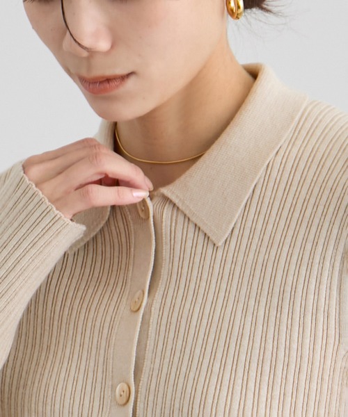 SALON adam et rope'（サロン アダム エ ロペ）の「コットンシルクカシミアリブポロカーディガン（カーディガン/ボレロ・レディース・ブラック/ベージュ・FREE）」の9枚目の写真