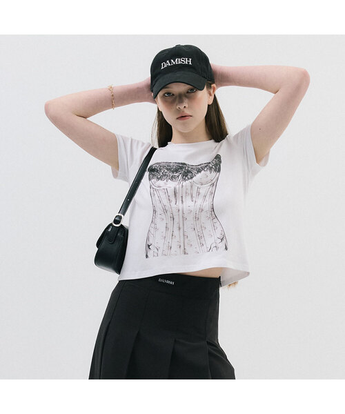 DAMISH(ダミシュ)の「コルセットプリンティングTシャツ_ホワイト(Tシャツ/カットソー・レディース・ホワイト・SMALL/MEDIUM)」の1枚目の写真
