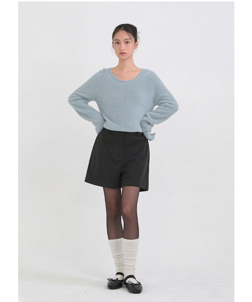 MICANE(ミケーネ)の「パウダリーUネックニット(ニット/セーター・レディース・スカイブルー/ブラック/アイボリー・X-LARGE/LARGE/MEDIUM/SMALL)」の8枚目の写真