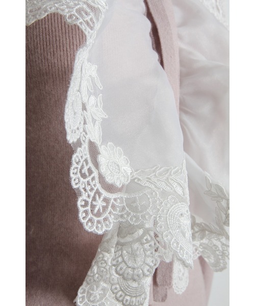 tocco closet(トッコ クローゼット)の「襟&リボン付きレースフリル装飾ニットプルオーバー(ニット/セーター・レディース・オフホワイト/ピンク/ネイビー・M)」の4枚目の写真