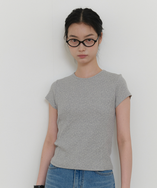 YUPPE(ヨッペ)の「FLOWER CAP T-SHIRT_GRAY(Tシャツ/カットソー・レディース・その他・FREE)」の4枚目の写真