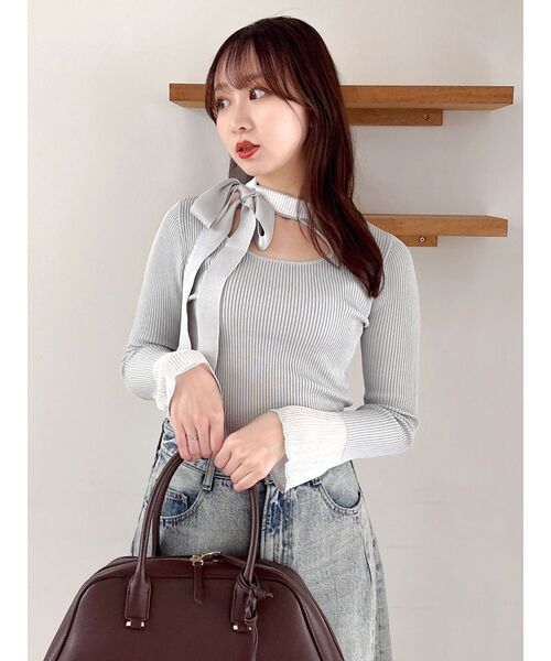 dazzlin（ダズリン）の「ビッグリボンシアーカフスニットトップス（ニット/セーター・レディース・グレー/ブラック/アイボリー/ピンク・FREE）」の10枚目の写真