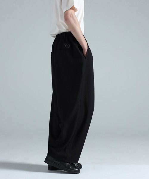Y-3（ワイスリー）の「Y-3 SPORT UNIFORM STRAIGHT PANTS（その他パンツ・メンズ・ブラック・X-LARGE/LARGE/MEDIUM/SMALL/X-SMALL）」の2枚目の写真