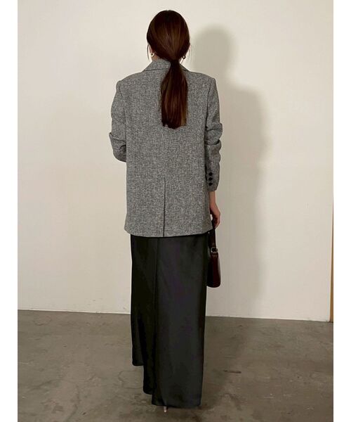 LAGUNAMOON(ラグナムーン)の「ツイードダブルテーラードジャケット(テーラードジャケット・レディース・アイボリー/ブラック・FREE)」の4枚目の写真