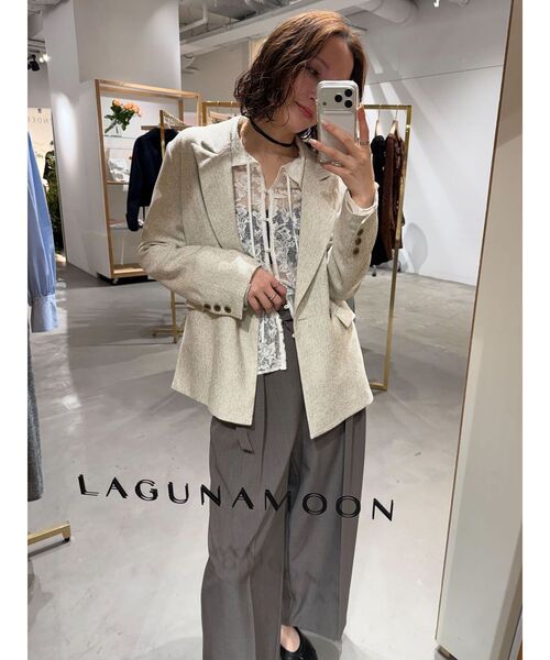 LAGUNAMOON(ラグナムーン)の「ツイードダブルテーラードジャケット(テーラードジャケット・レディース・アイボリー/ブラック・FREE)」の9枚目の写真