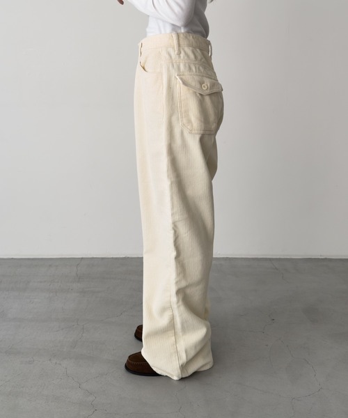 CANAL JEAN(キャナルジーン)の「El mar フラップポケットコーデュロイパンツ 裏起毛(その他パンツ・レディース・ホワイト/ベージュ/ネイビー・SMALL/MEDIUM)」の5枚目の写真