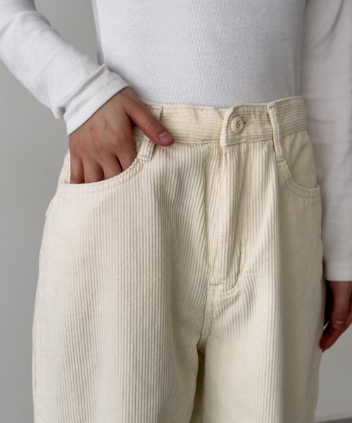 CANAL JEAN(キャナルジーン)の「El mar フラップポケットコーデュロイパンツ 裏起毛(その他パンツ・レディース・ホワイト/ベージュ/ネイビー・SMALL/MEDIUM)」の7枚目の写真