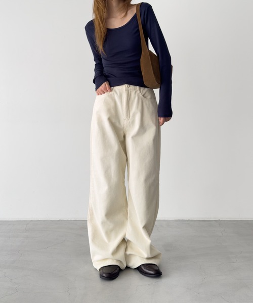 CANAL JEAN(キャナルジーン)の「El mar フラップポケットコーデュロイパンツ 裏起毛(その他パンツ・レディース・ホワイト/ベージュ/ネイビー・SMALL/MEDIUM)」の15枚目の写真