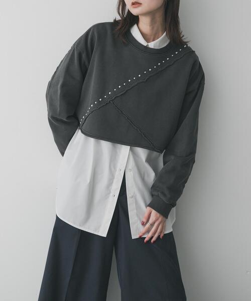 SENSE OF PLACE by URBAN RESEARCH（センスオブプレイスバイアーバンリサーチ）の「スタッズピグメントカットトップ（スウェット・レディース・アイボリー/チャコールグレー/ブラウン・ONE）」の2枚目の写真