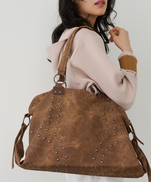 Unitage（ユニテージ）の「スタッズデザインボストンバッグ【select item】（ボストンバッグ・レディース・ブラウン/アイボリー・FREE）」の11枚目の写真