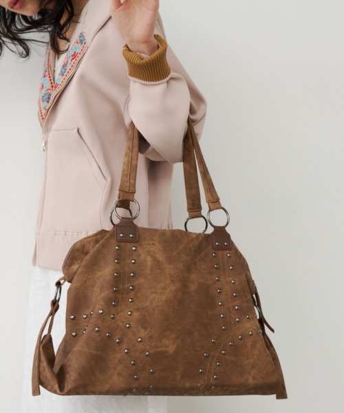 Unitage（ユニテージ）の「スタッズデザインボストンバッグ【select item】（ボストンバッグ・レディース・ブラウン/アイボリー・FREE）」の12枚目の写真