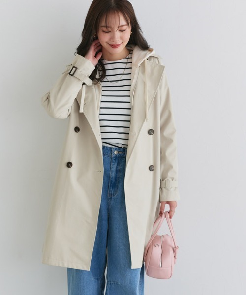 Pierrot（ピエロ）の「撥水・軽量ベーシックトレンチコート（トレンチコート・レディース・ベージュ系その他/キナリ・S/M/L）」の12枚目の写真