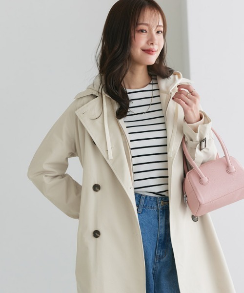 Pierrot（ピエロ）の「撥水・軽量ベーシックトレンチコート（トレンチコート・レディース・ベージュ系その他/キナリ・S/M/L）」の13枚目の写真