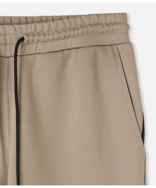 junhashimoto（ジュンハシモト）の「GROSSRICH TRACK PANTS（スウェットパンツ・メンズ・ブラック/ベージュ/カーキ・3/4）」の6枚目の写真