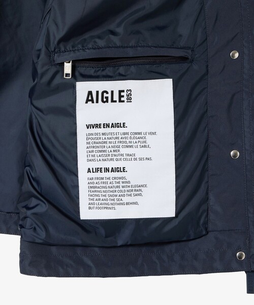 AIGLE(エーグル)の「ゴアテックス 2レイヤー ショートジャケット RP(マウンテンパーカー・レディース・ライトブルー/ホワイト/ダークネイビー・38/36/34/44/40/42)」の11枚目の写真