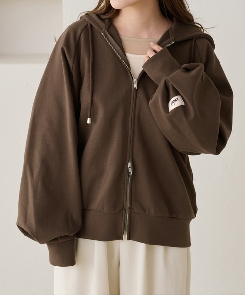 apres jour clair（アプレジュールクレア）の「【apres jour clair】コクーンフーディ（パーカー・レディース・ブラウン系その他/アイボリー/グレー・X-LARGE/フリー）」の3枚目の写真