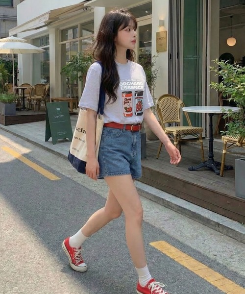 September SEOUL(セプテンバーソウル)の「レトロチェリーとザクロドリンク缶イラストTシャツ(Tシャツ/カットソー・レディース・ホワイト/アッシュ・FREE)」の4枚目の写真