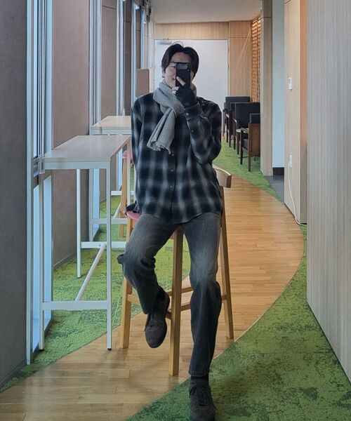 ANALOG MOOD(アナログムード)の「サンドウォッシングセミワイドデニムパンツ(黒青)(デニムパンツ・メンズ・その他・L/XL/M)」の5枚目の写真