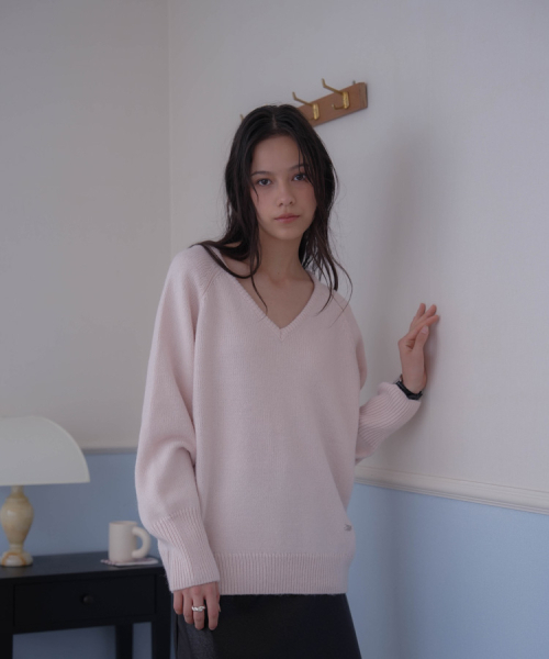DEHEVE（デヘヴェ）の「Classic V-neck Knit [Pink]（ニット/セーター・レディース・PINK・FREE）」の4枚目の写真