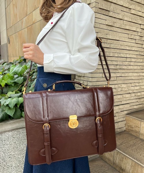 F i.n.t（フィント）の「ベルト使いキーホールサッチェルバッグ/fint フィント（ハンドバッグ・レディース・アイボリー/ブラウン・FREE）」の4枚目の写真