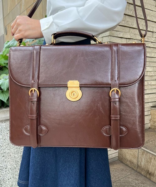 F i.n.t（フィント）の「ベルト使いキーホールサッチェルバッグ/fint フィント（ハンドバッグ・レディース・アイボリー/ブラウン・FREE）」の5枚目の写真