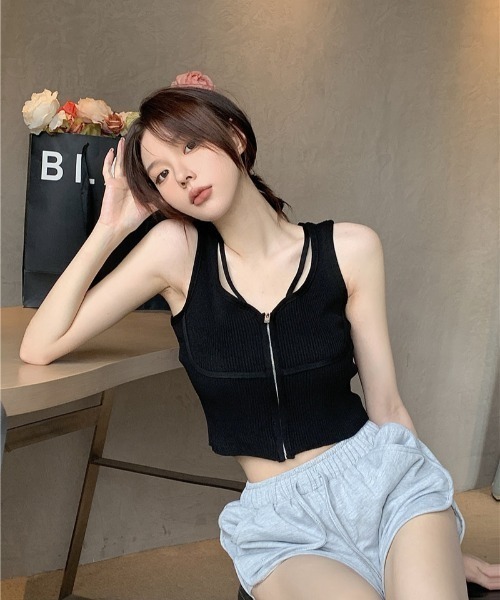 SHEPP（シープ）の「【26年春夏新作】フロントジップ ダブルストラップ リブニットビスチェ（チューブトップ・レディース・ブラック/ホワイト・F）」の20枚目の写真