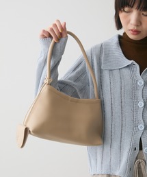 full/fill.（フルフィル）の「charm square tote bag / チャーム付きスクエアトートバッグ（トートバッグ）」