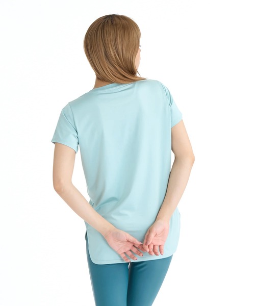 ROXY（ロキシー）の「ROXY ウィメンズ FITNESS GLOW YOUR WAY S/S TE Tシャツ 【2026年春夏モデル】/ロキシーUVカット速乾半袖Tシャツ（Tシャツ/カットソー・レディース・ブラック/ピンク/ミント/ホワイト・SMALL/MEDIUM/LARGE）」の13枚目の写真
