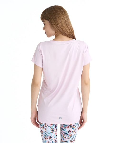 ROXY（ロキシー）の「ROXY ウィメンズ FITNESS GLOW YOUR WAY S/S TE Tシャツ 【2026年春夏モデル】/ロキシーUVカット速乾半袖Tシャツ（Tシャツ/カットソー・レディース・ブラック/ピンク/ミント/ホワイト・SMALL/MEDIUM/LARGE）」の6枚目の写真