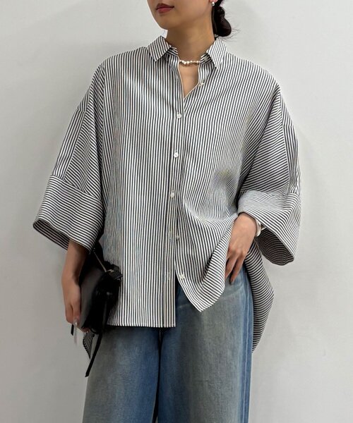 GALLARDAGALANTE（ガリャルダガランテ）の「ハーフスリーブシャツ（シャツ/ブラウス・レディース・グレイッシュベージュ/サックスブルー/ホワイト/ネイビー・FREE）」の4枚目の写真