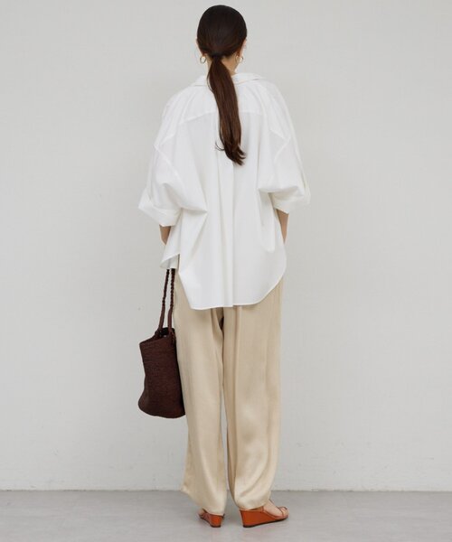 GALLARDAGALANTE(ガリャルダガランテ)の「ハーフスリーブシャツ(シャツ/ブラウス・レディース・グレイッシュベージュ/サックスブルー/ホワイト/ネイビー・FREE)」の14枚目の写真