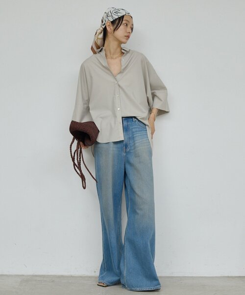 GALLARDAGALANTE(ガリャルダガランテ)の「ハーフスリーブシャツ(シャツ/ブラウス・レディース・グレイッシュベージュ/サックスブルー/ホワイト/ネイビー・FREE)」の21枚目の写真